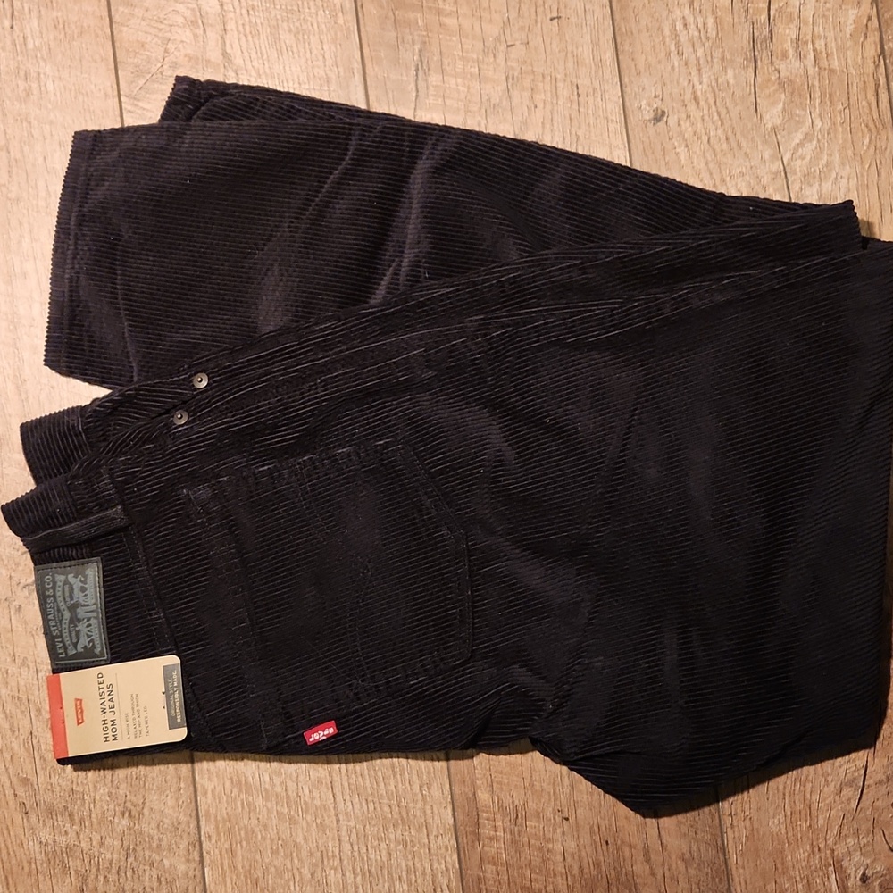 Levi's Women's Black High-Waisted Jeans